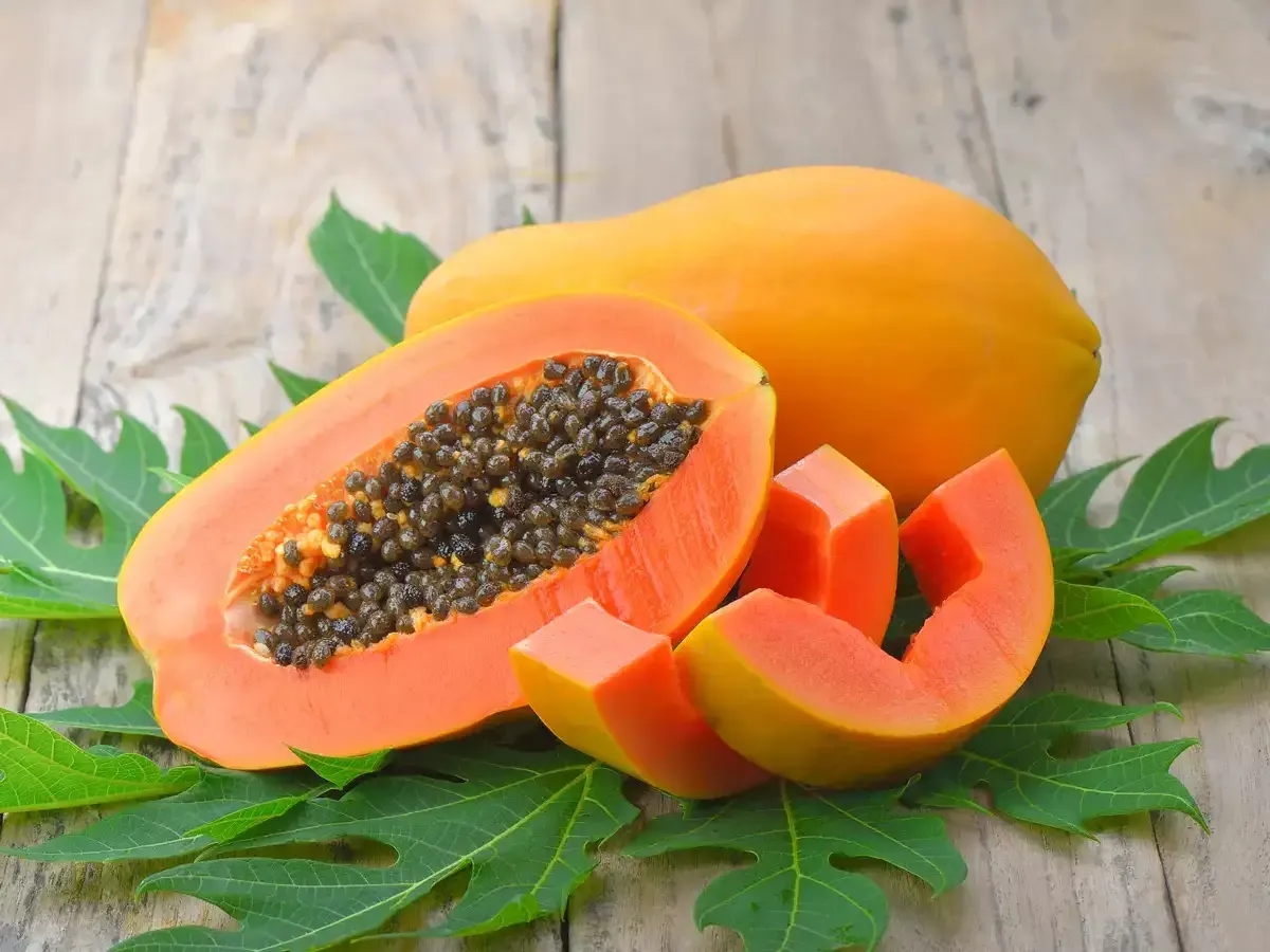 papaya-istock.webp